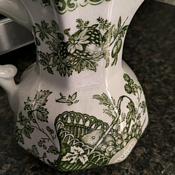 Mason's "Fruit Basket" milk pitcher - Picture 3 of 4
